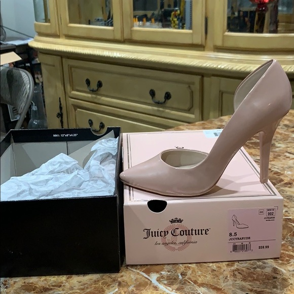 SHOES - Picture 1 of 4